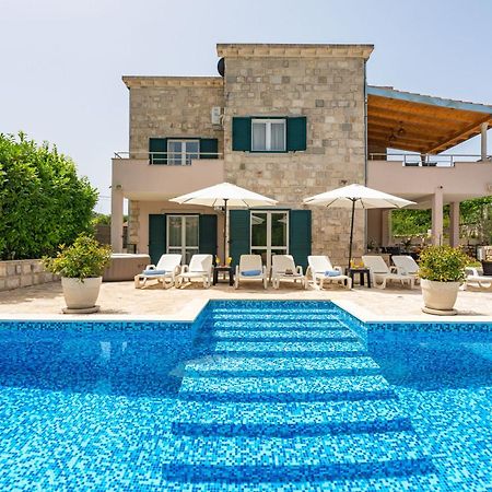 Villa Petmat - With Private Pool And 6 Bedrooms دوبروفينك المظهر الخارجي الصورة