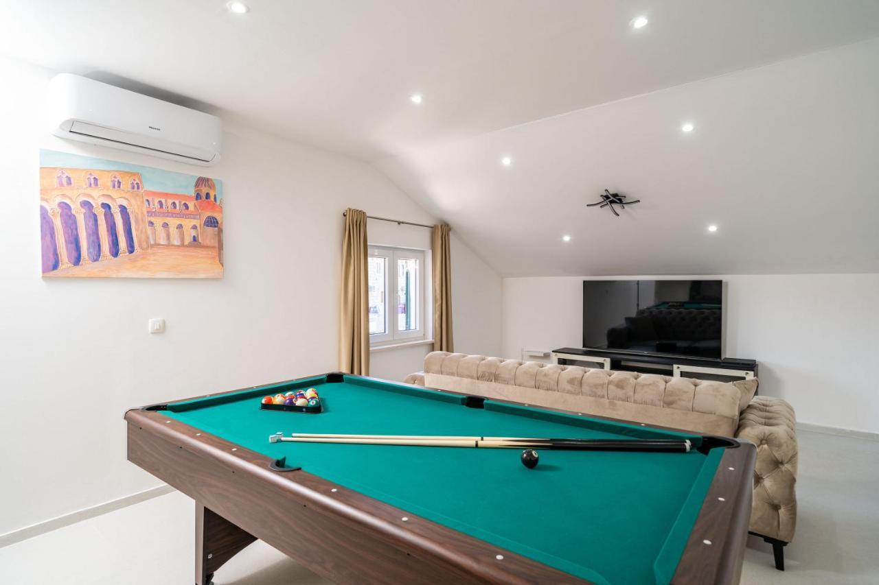 Villa Petmat - With Private Pool And 6 Bedrooms دوبروفينك المظهر الخارجي الصورة