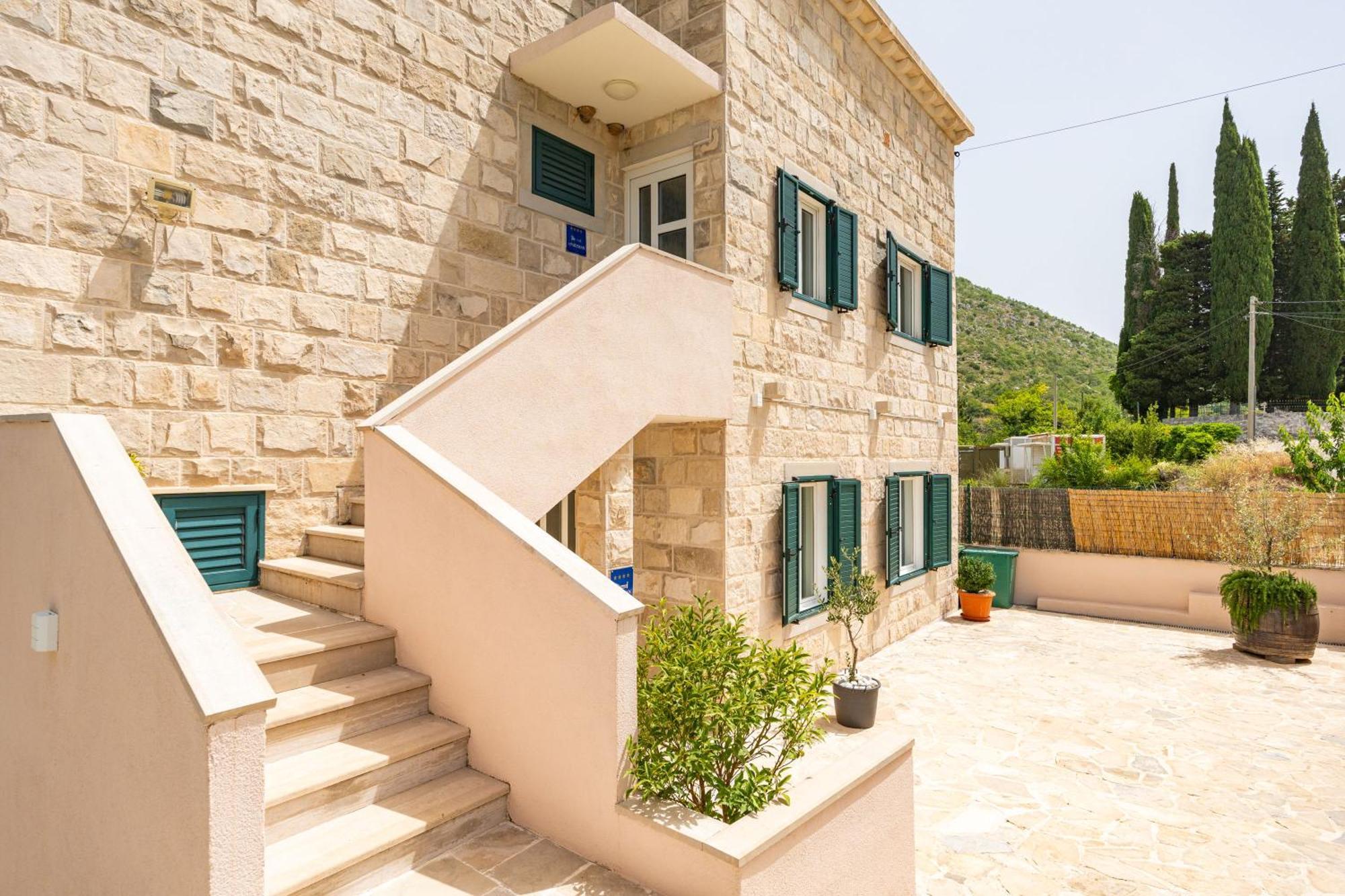 Villa Petmat - With Private Pool And 6 Bedrooms دوبروفينك المظهر الخارجي الصورة